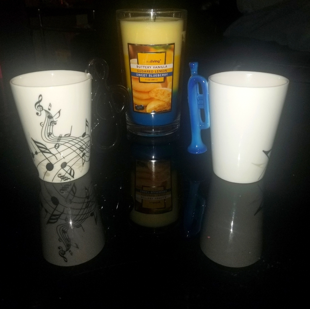 Mugs